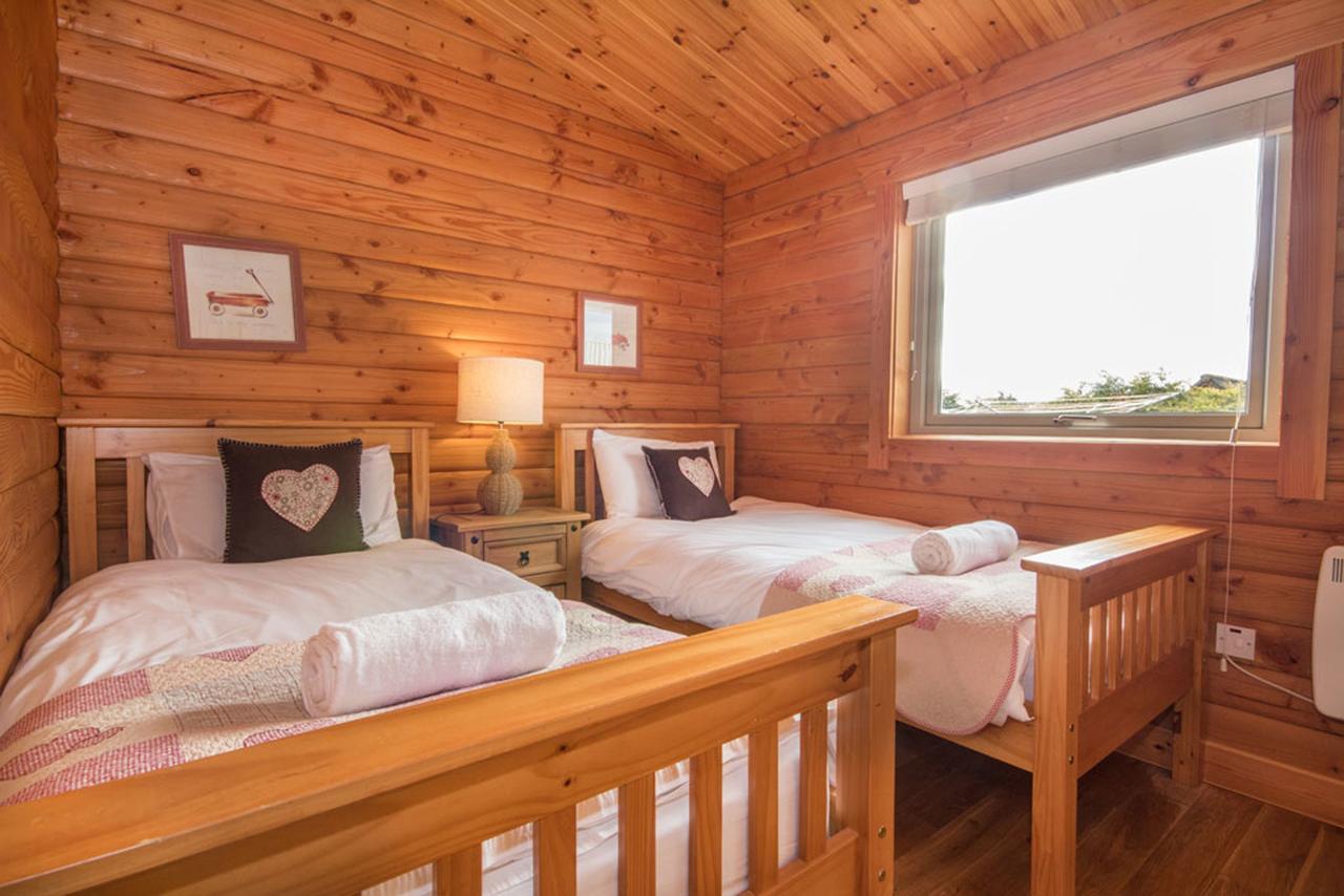 Aviemore Lodges Exterior foto